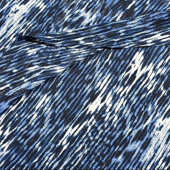 Jones NY Blue and Shimmer Silver Layered Midi Skirt sz 4 - Picture 7 of 11